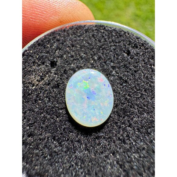 Australian Opal Cabochon - 0.88 carat in Display Box #190 - Picture 5 of 7